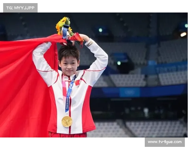 全红婵表情包走红网络 可爱爱心指手势引发网友热议 全红婵表情包走红网络 可爱爱心指手势引发网友热议